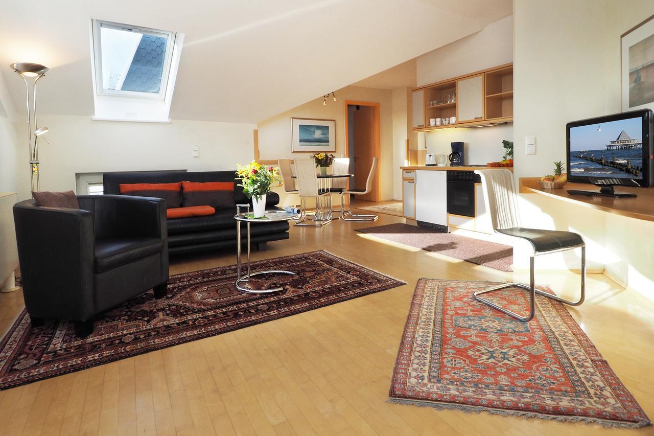 Seetelhotel Villa Aurora Heringsdorf  Buitenkant foto
